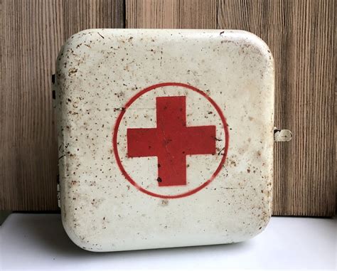 vintage red cross metal box|Red Cross Metal Box .